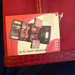 Colorworks 126-Piece Red Vanity Traincase